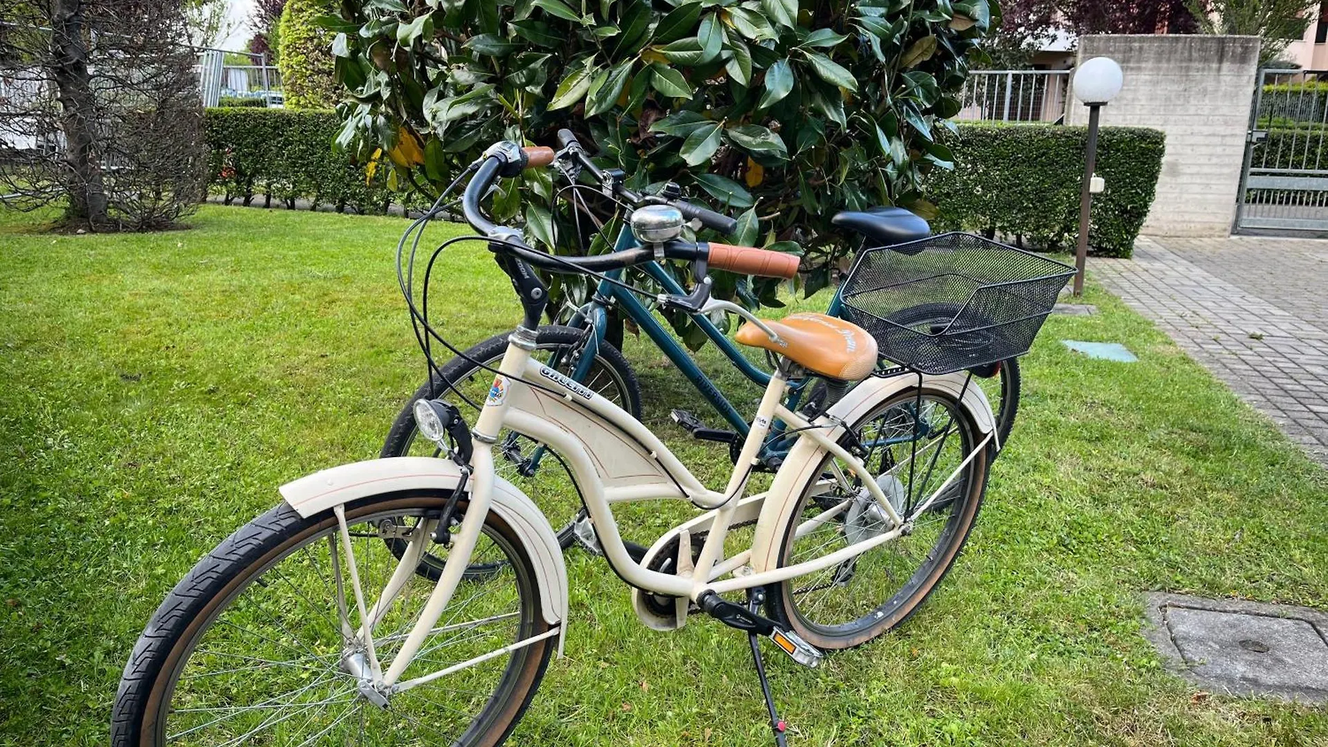 Boomerang Apartment & 2 Free Bikes 西尔米奥奈